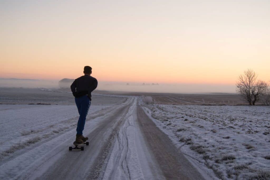 Why is Longboarding Is Better Than Skateboarding?